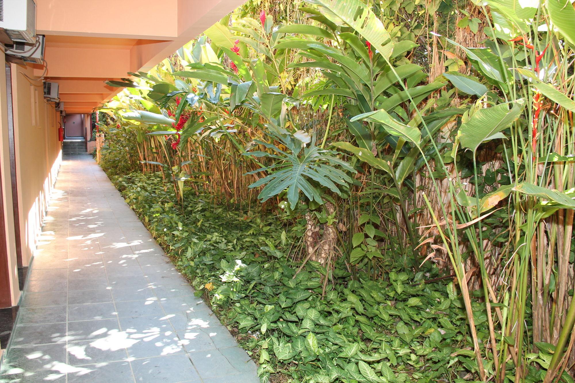 Hotelare Hotel Villa Di Capri Ubatuba Exterior photo