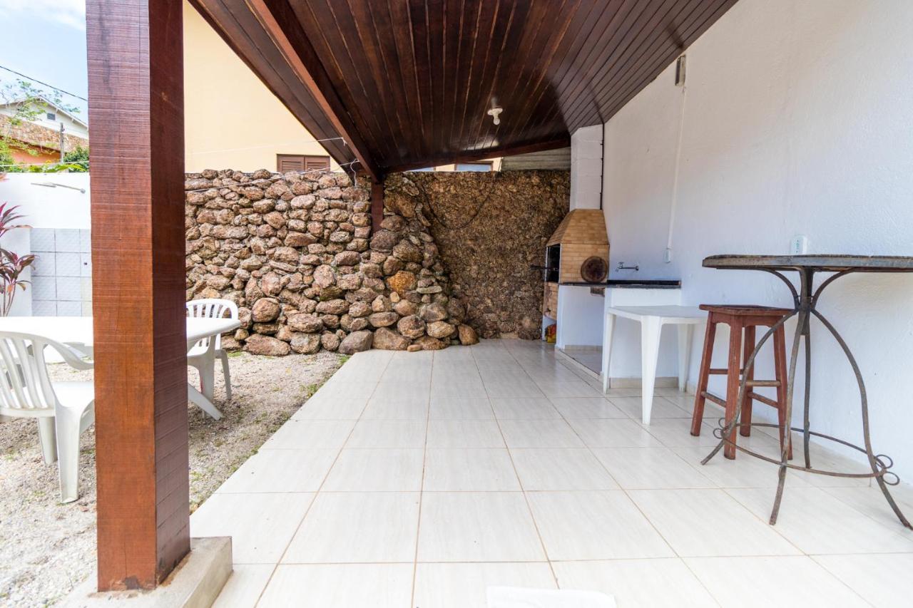 Hotelare Hotel Villa Di Capri Ubatuba Exterior photo