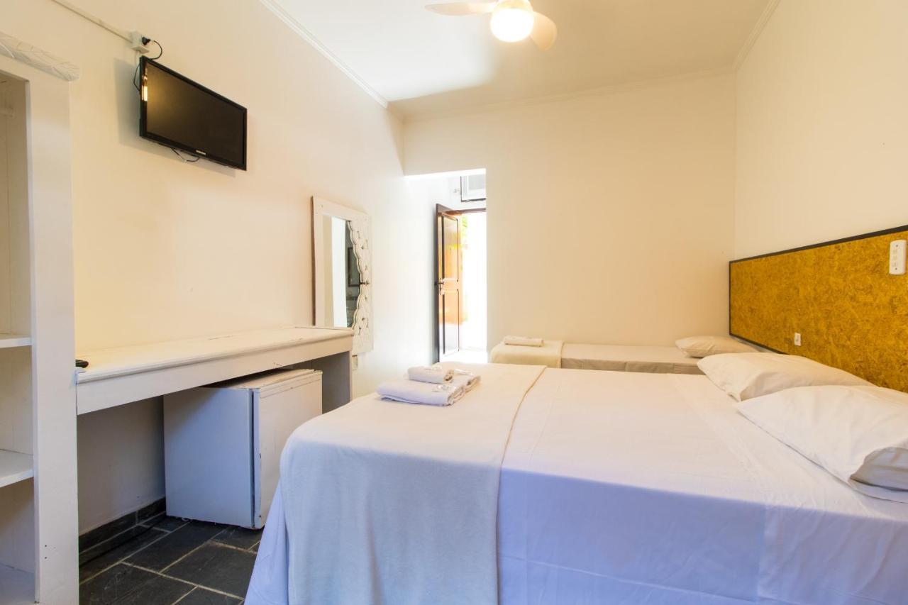 Hotelare Hotel Villa Di Capri Ubatuba Room photo