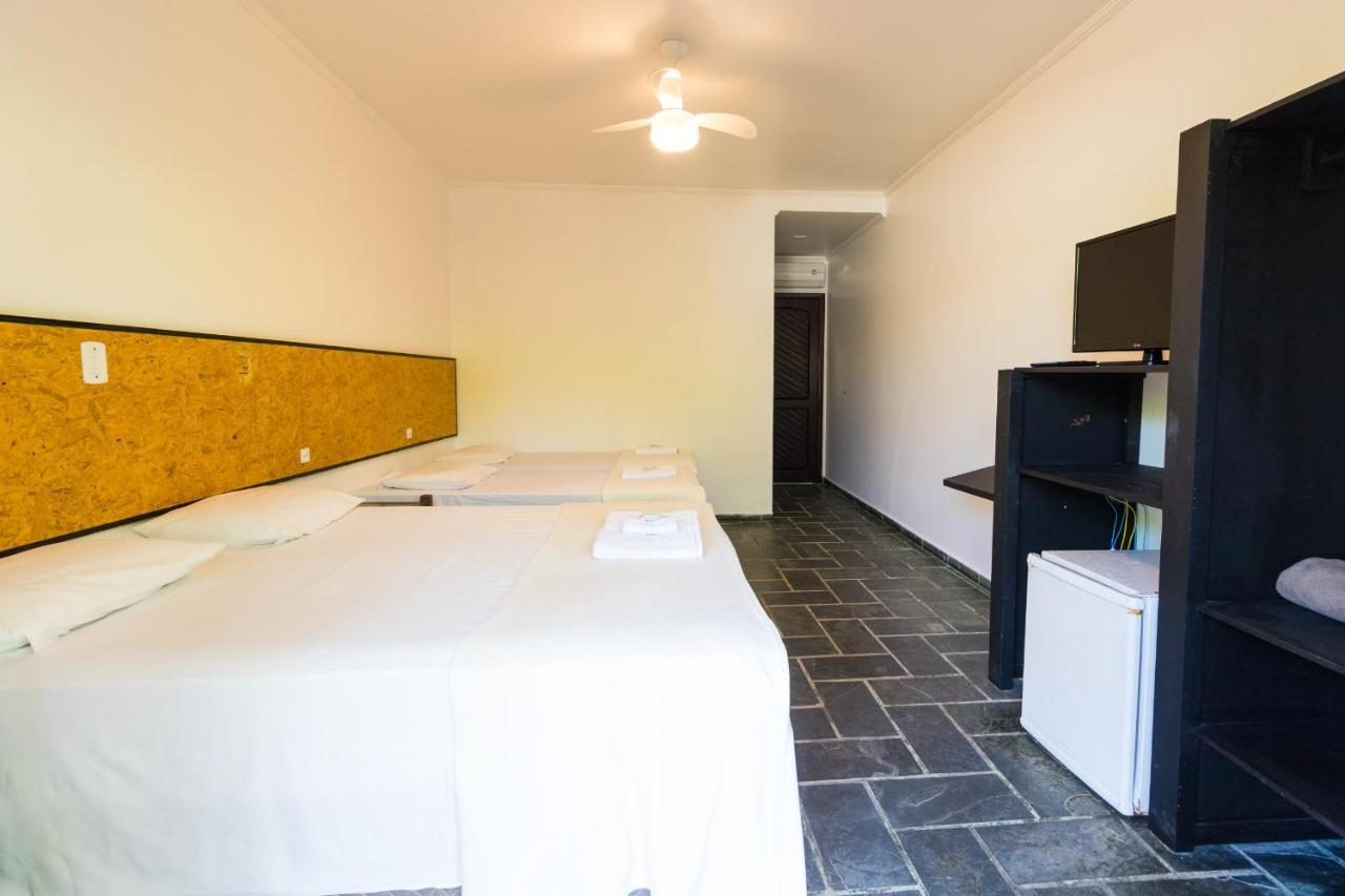 Hotelare Hotel Villa Di Capri Ubatuba Room photo